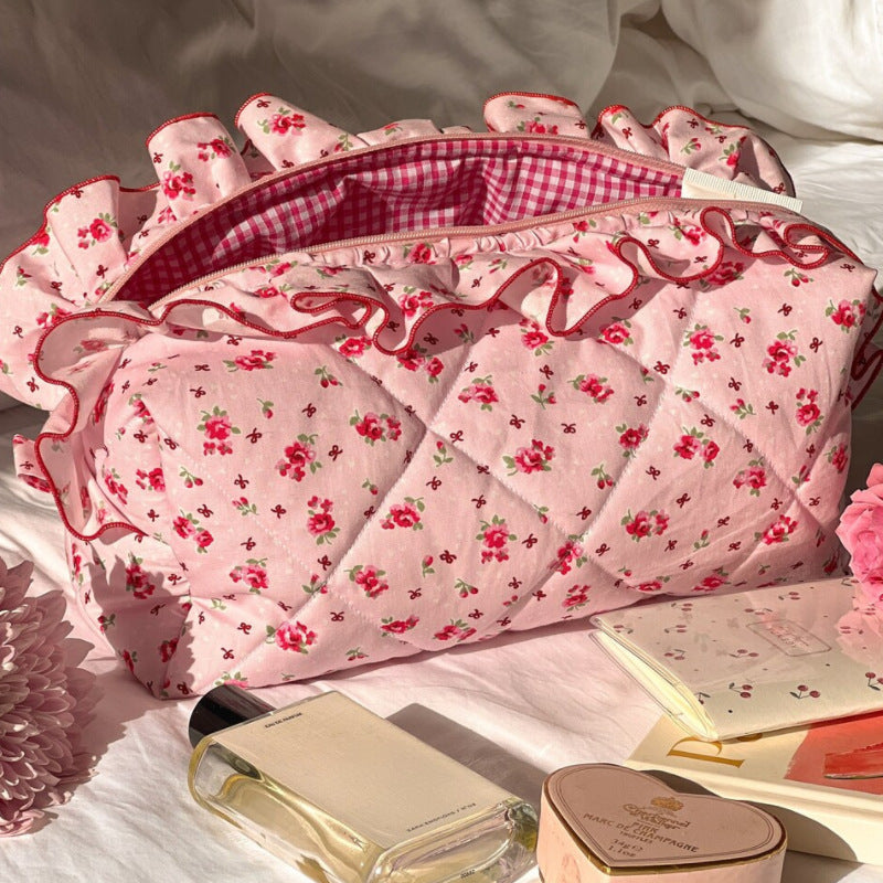 Wholesale Small Fresh Floral Makeup Large Capacity Storage Bag